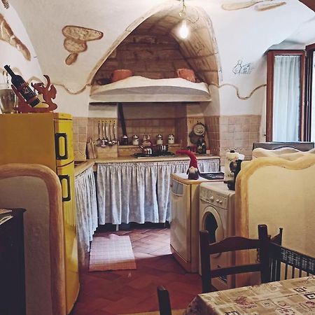 شقة Casa Ele - Casa Indipendente Con Cucina - Bikes Friendly ساساري المظهر الخارجي الصورة