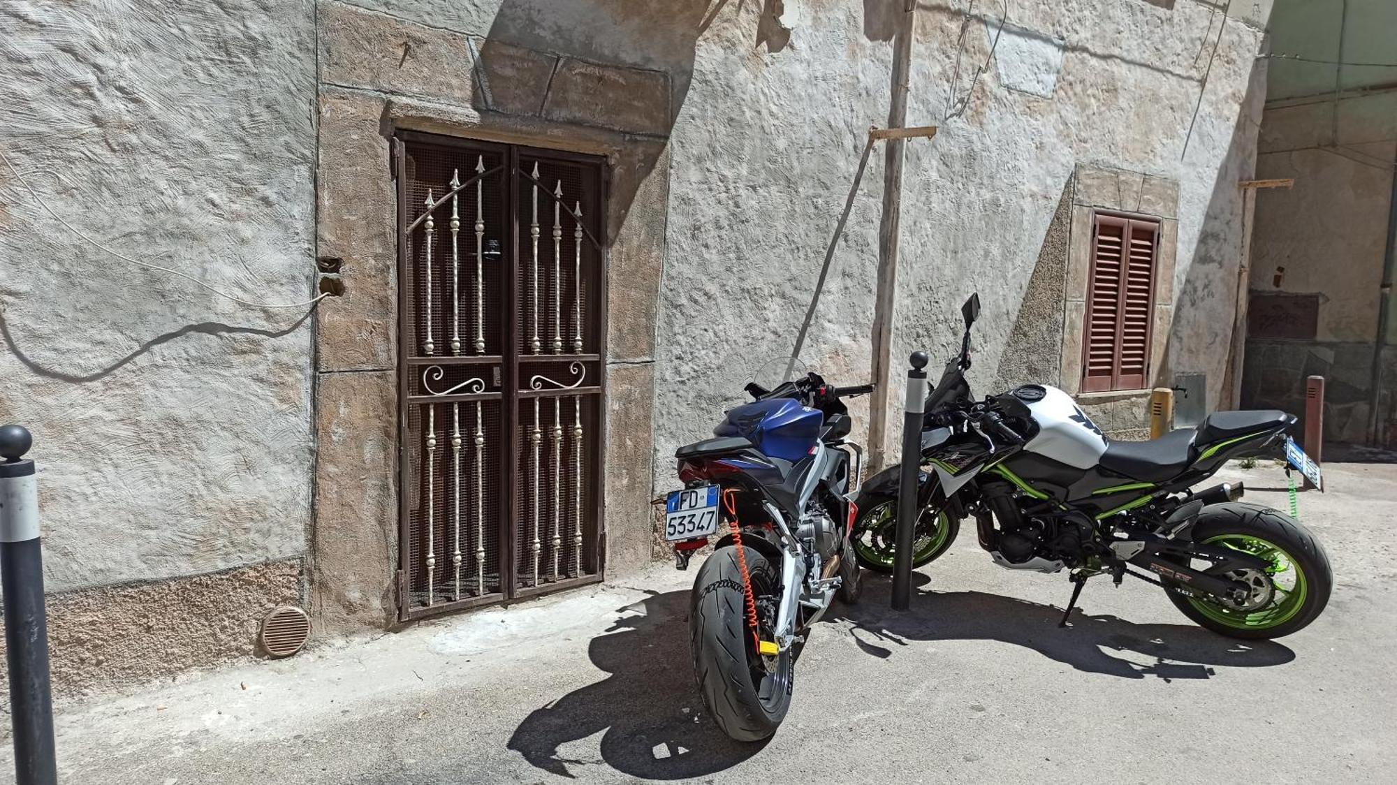 شقة Casa Ele - Casa Indipendente Con Cucina - Bikes Friendly ساساري المظهر الخارجي الصورة